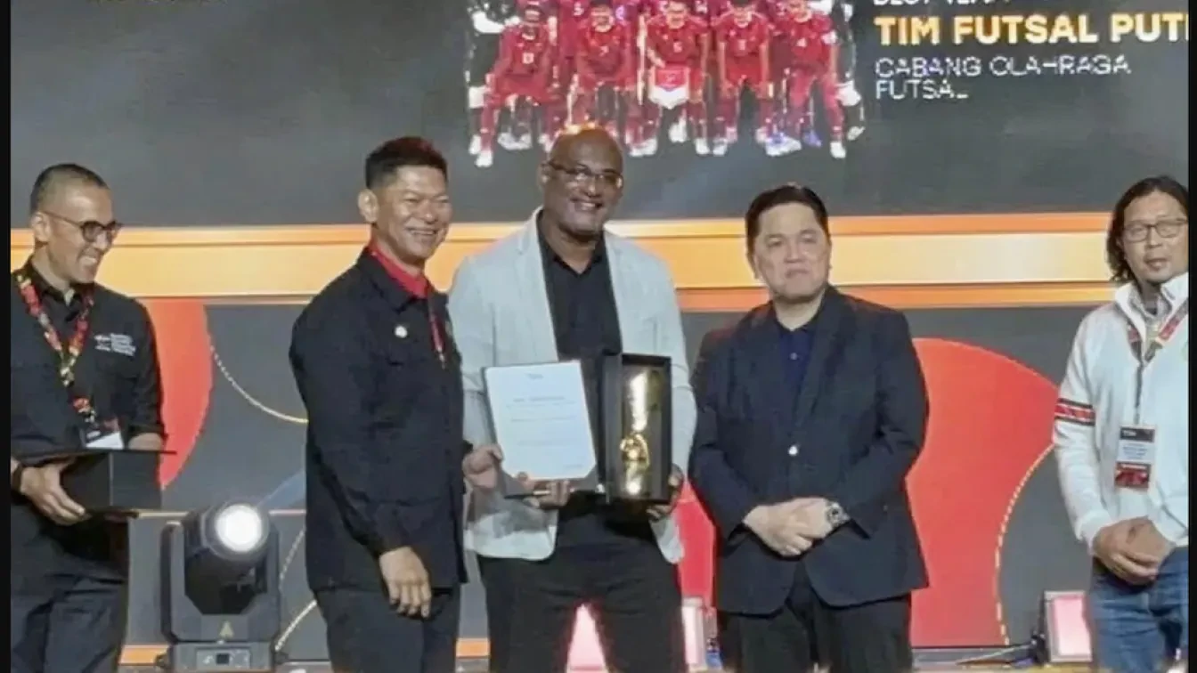 Dharma Raj, Arsitek Kebangkitan Hockey Indonesia, Raih Pelatih Terbaik Game Changer Award 2026