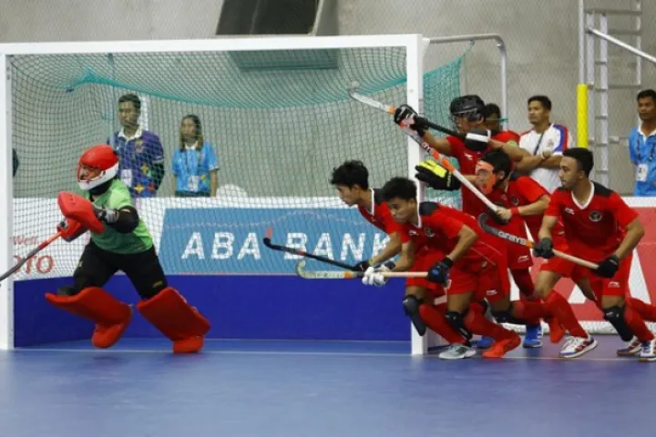 Delapan pemain Timnas Hoki Indonesia akan berkiprah dalam kompetisi international setelah resmi memperkuat klub-klub Eropa